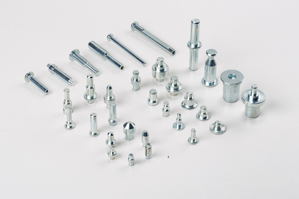 非标铆钉